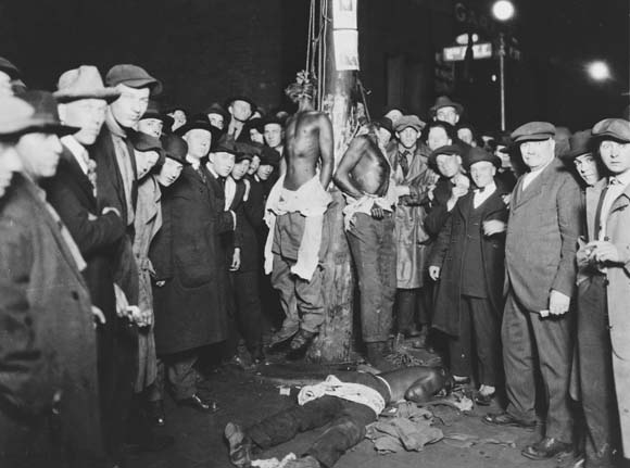 duluth-lynching-postcard.jpg